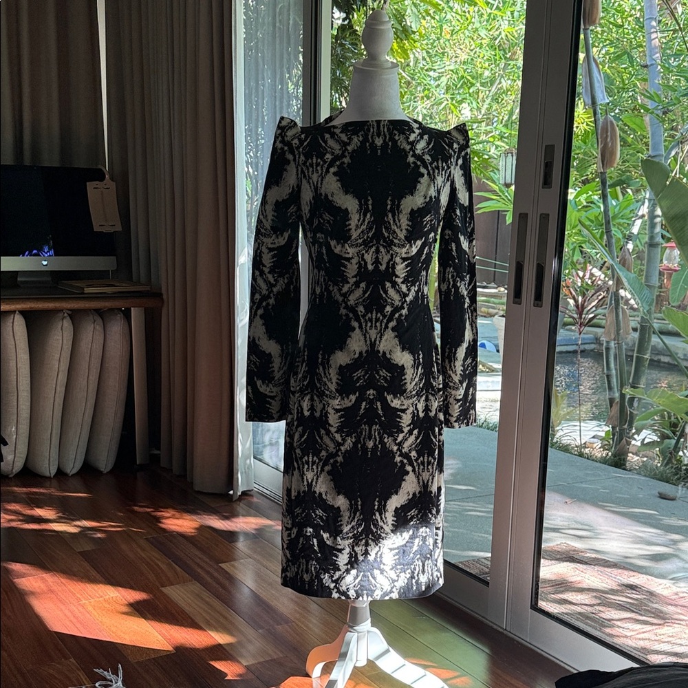 Plein Sud Monochrome Long Sleeve Dress